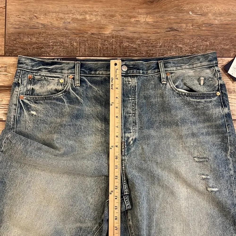 NWT GAP Plus Size Mid Rise Distressed Boyfriend Jeans Size 20